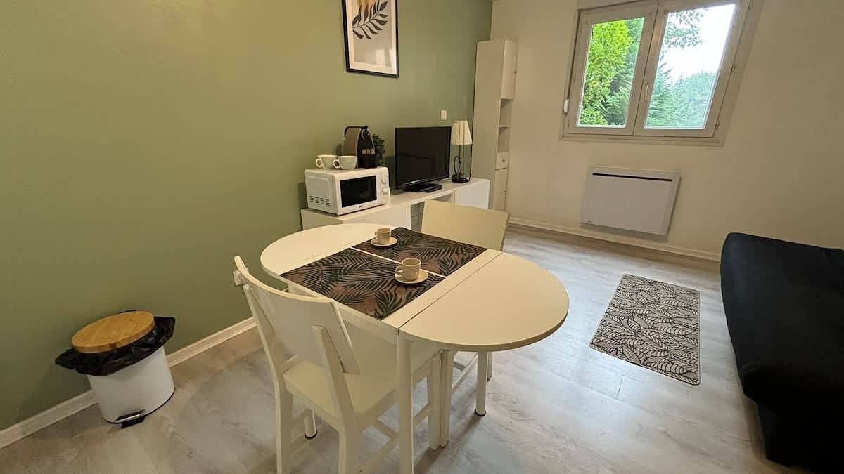 Estudio entero, Studio avec place de parking in Arrás (Paso de Calais), Región de Arras
