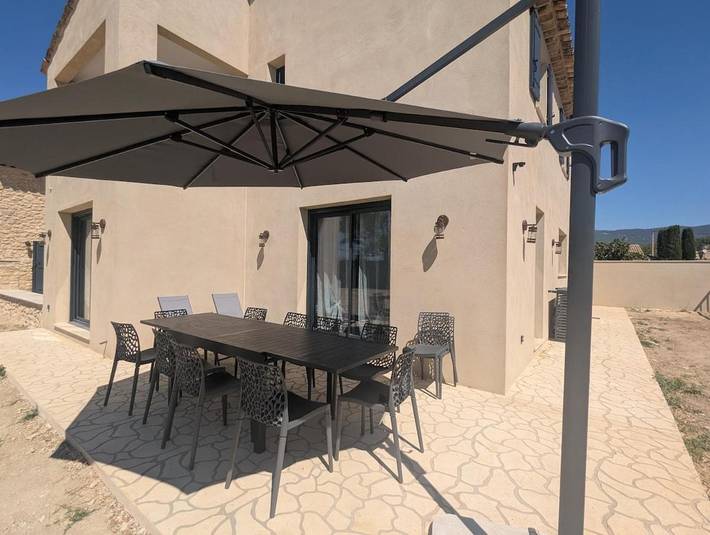 Location de vacances pour 7 personnes, avec terrasse et vue, animaux acceptés à Sannes