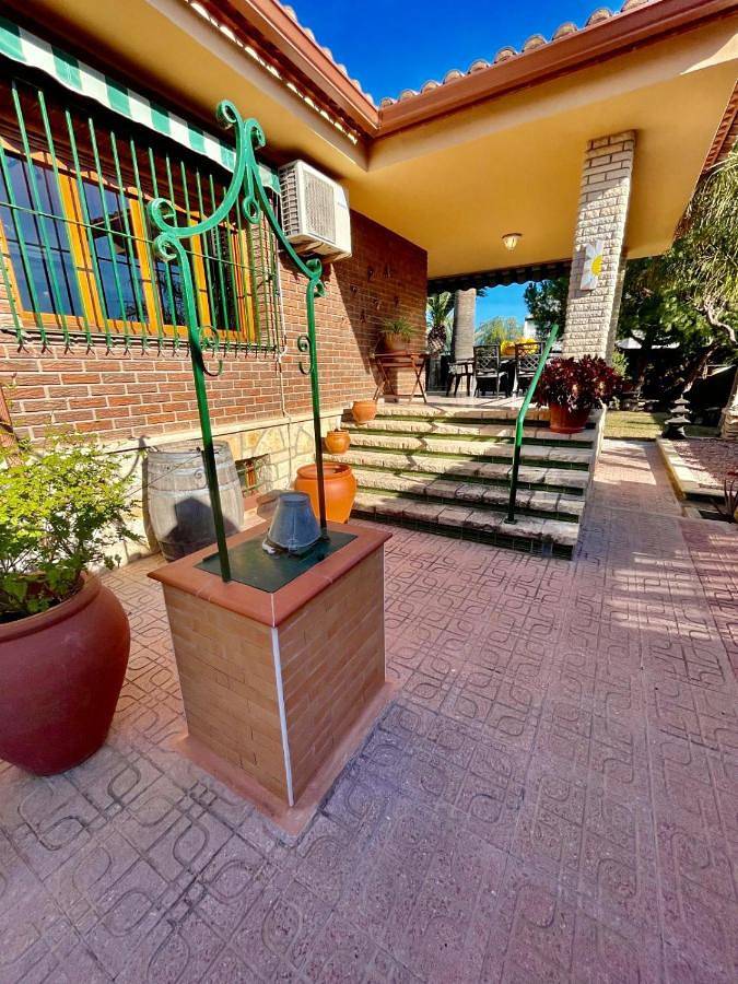 Villa with Private Pool in San Juan de Alicante, Costa Blanca