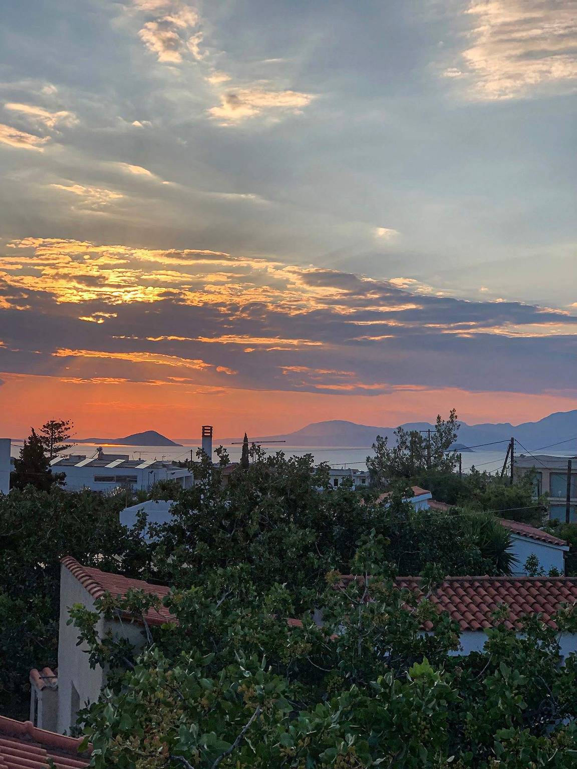Kabara Garden Oasis in Aegina, Bbq & Privé Parking in Aegina