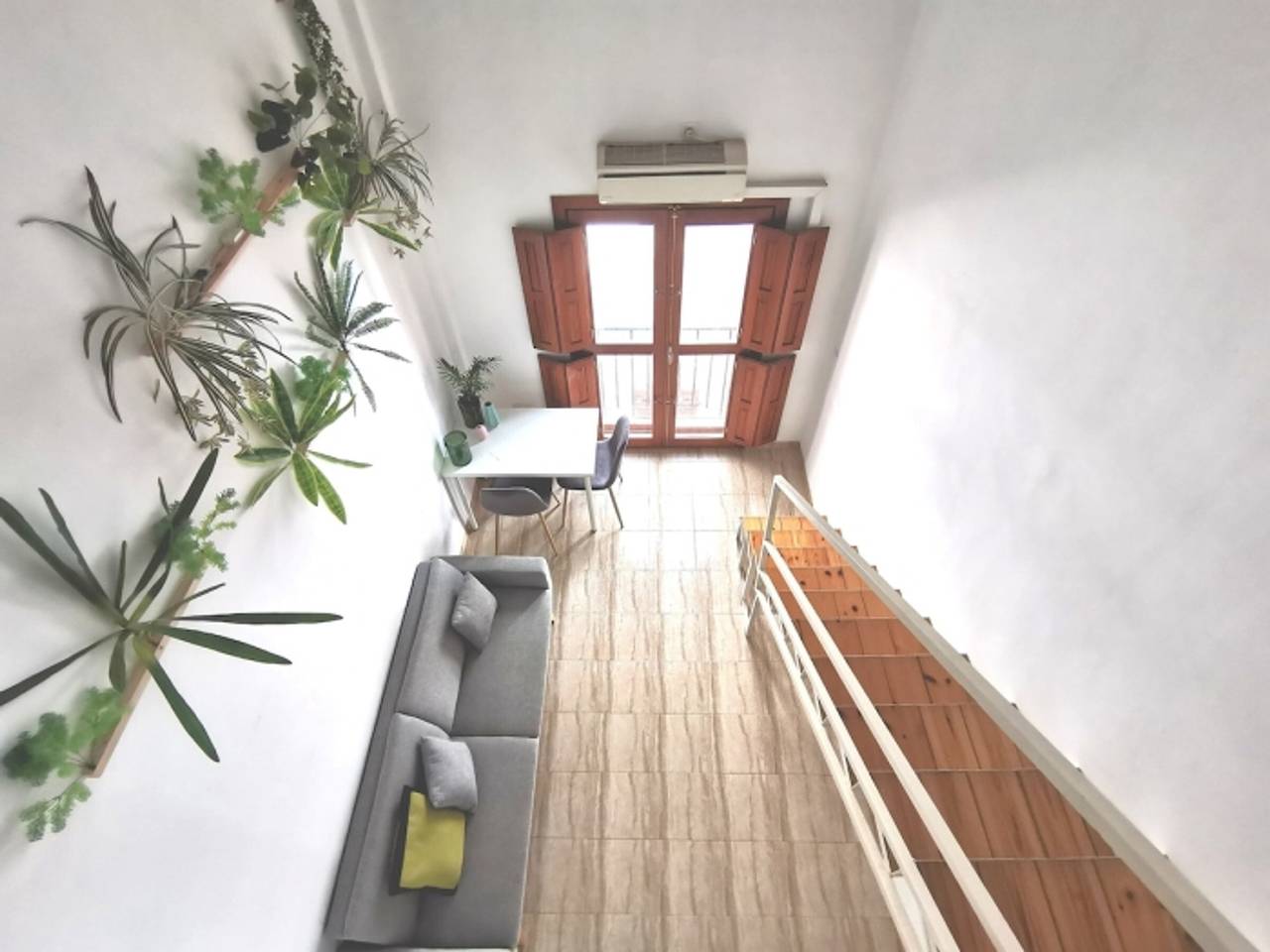 Apartamento entero, Encantador Apartamento en el Centro de Granada con Wifi y Aire Acondicionado in Centro-Sagrario, Granada