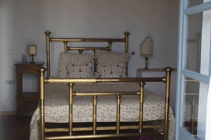 Location de vacances pour 6 personnes, avec jardin et balcon dans Apollonia - 4