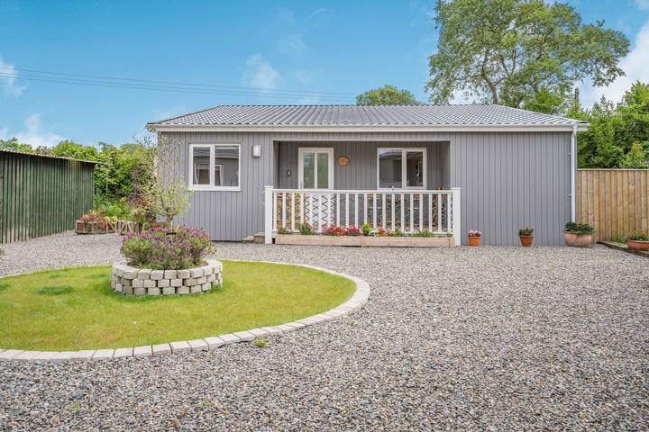 Cottage for 4 people, with garden, with pets in Manorbier