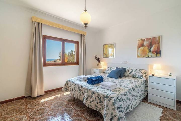 Finca für 6 Personen, mit Terrasse in S'Illot Cala Morlanda - 2