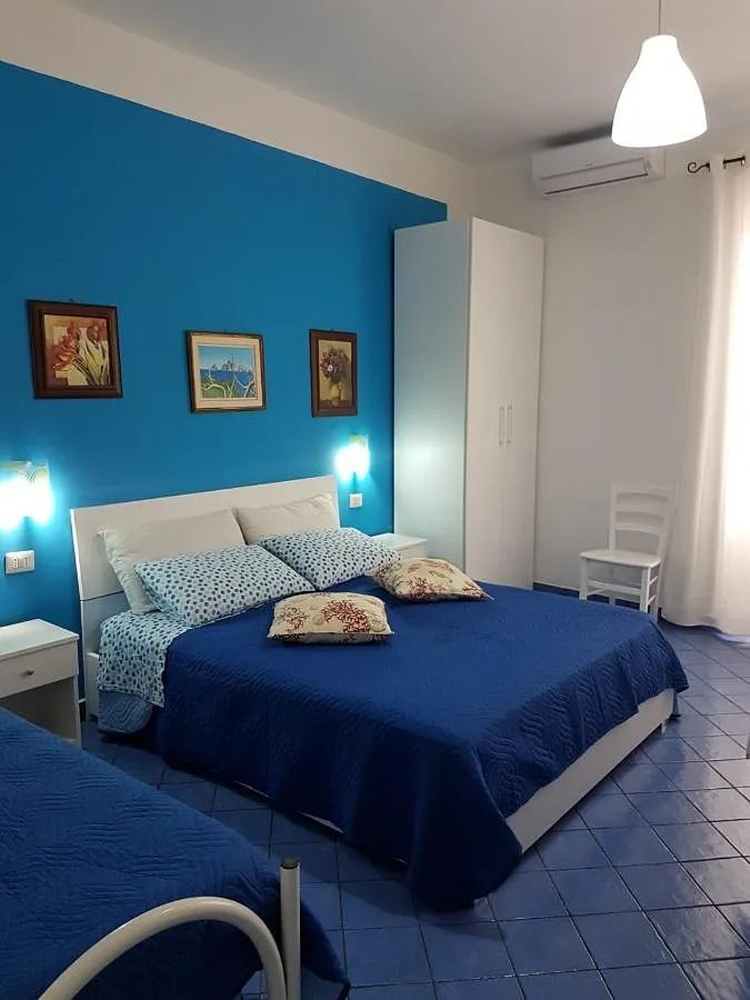 Apartamento de vacaciones para 3 personas, con balcón y vistas - 1