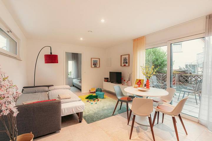 Ferienwohnung für 6 Personen, mit Terrasse und Garten sowie Ausblick in Günzburg - 2