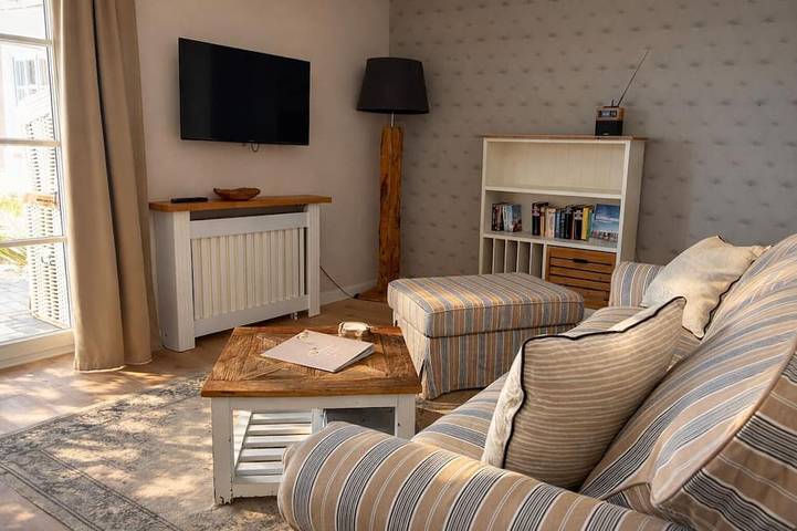 Ganze Wohnung, Wunderschöne Wohnung mit großer Südterrasse in St. Peter-Bad, St. Peter-Ording