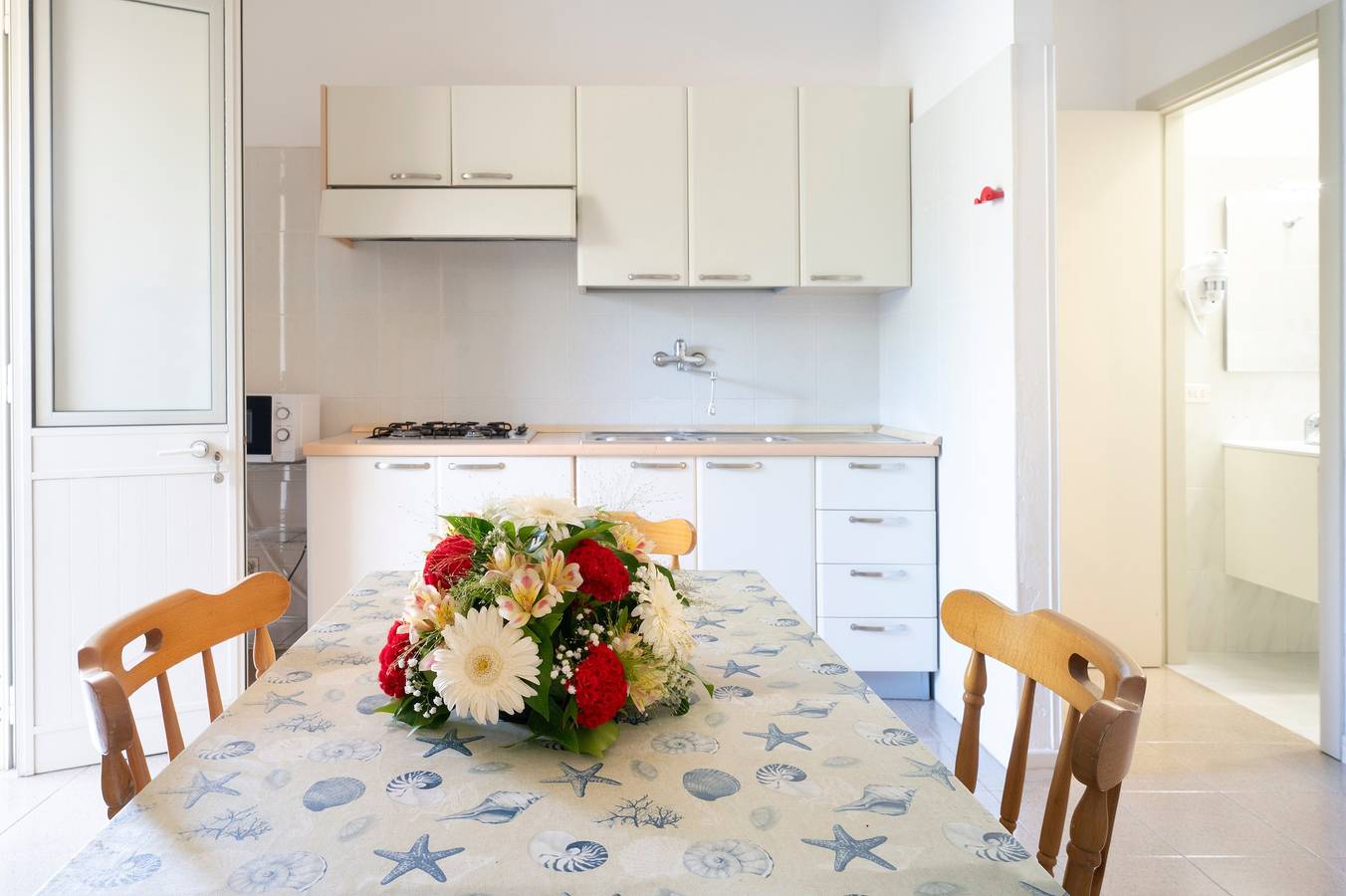 Ganze Wohnung, Ferienwohnung 'Alimini - 4' mit Privatterrasse, Wi-Fi und Klimaanlage in Frassanito, Lecce Provinz