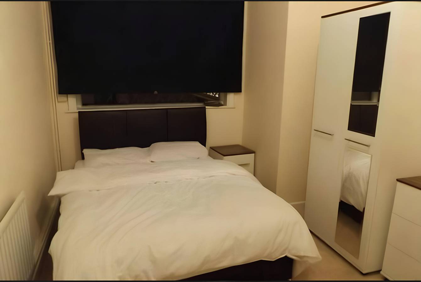 A 5 minutos del centro de la ciudad y de los servicios locales in Stoke-on-Trent, Midlands