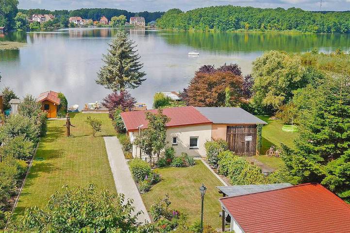 Bauernhof für 3 Personen, mit Sauna und Terrasse in Uckermark