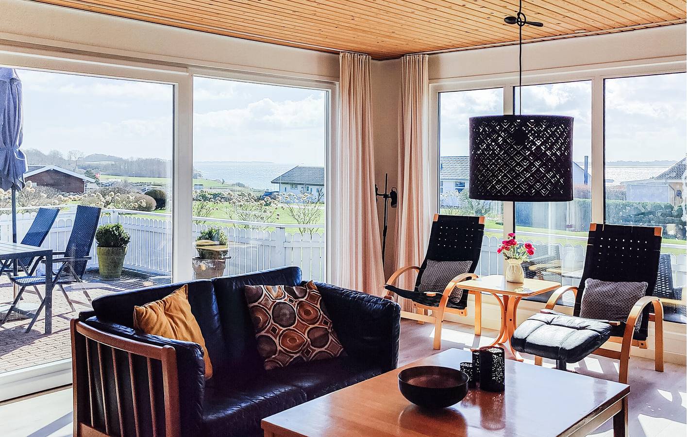 Ferienhaus für 6 Personen mit Terrasse in Horne, Fåborg