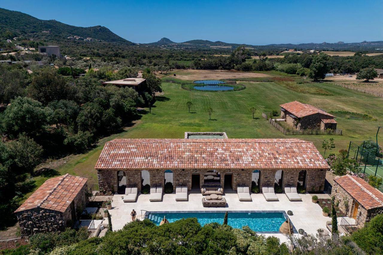 Domaine Pozzo di Mastri hôtel & spa in Figari, Arrondissement de Sartène