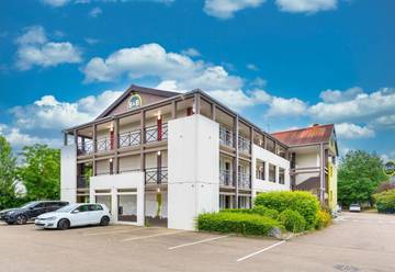 Hôtel pour 2 personnes, avec terrasse, animaux acceptés à Monéteau