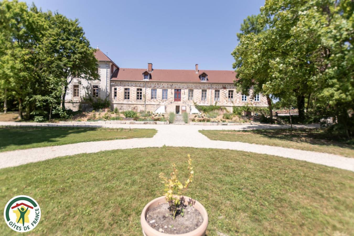 Chambre D’hôte pour 4 Personnes dans Somsois, Marne