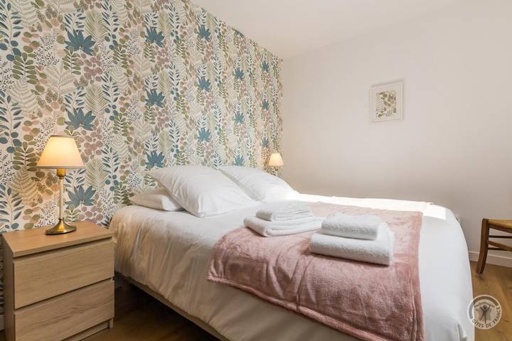 Gîte pour 4 personnes, avec terrasse et jardin à Saint-Lô-d'Ourville - 4