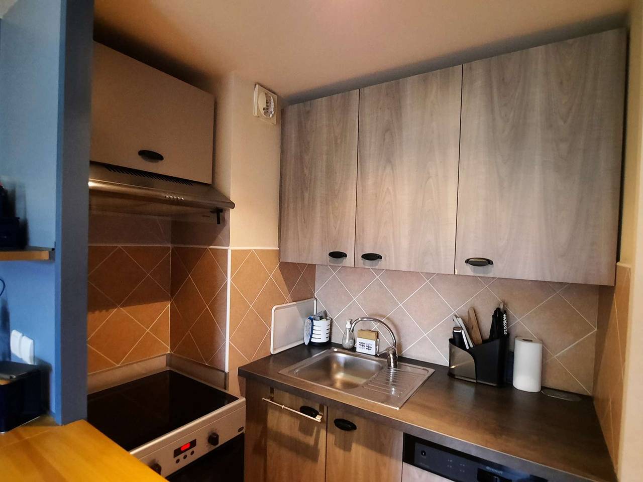 Appartement entier, Appartement 3 étoiles avec piscine chauffée, à 50m de la plage de Trestraou, Perros-Guirec in Perros-Guirec, Côte de Granit Rose