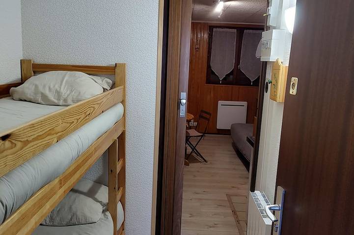 Gîte pour 4 personnes dans Station de Monts Jura - 2