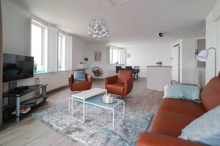 Ferienhaus für 4 Personen, mit Balkon und Terrasse in Makkum