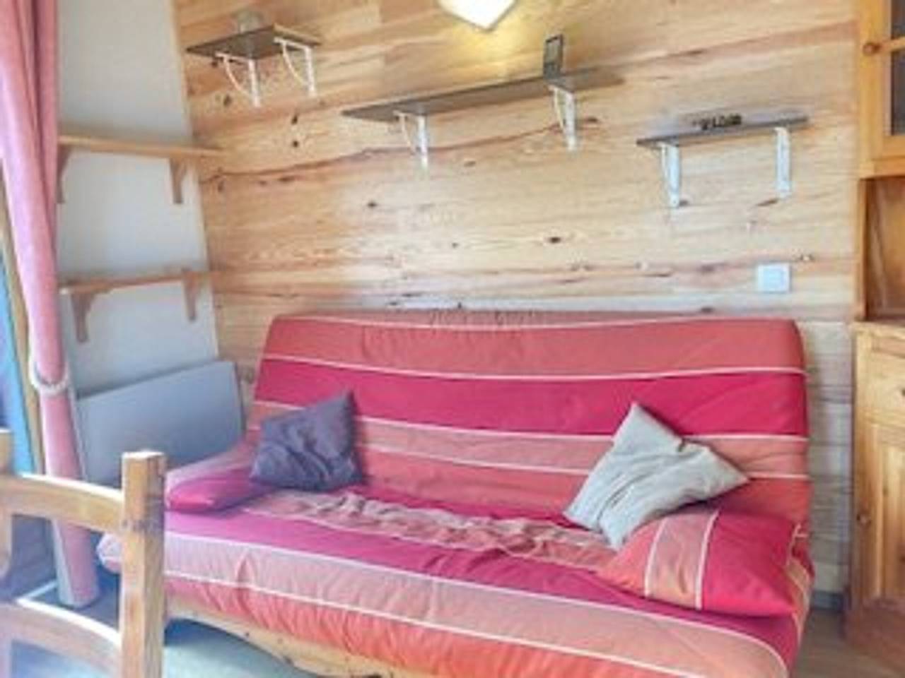 Apartamento entero, Apartamento para 6 personas, a pie de pista, Risoul 1850, admite mascotas in Station de Risoul, Risoul