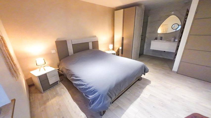 Location de vacances pour 4 personnes, avec sauna et vue sur le lac ainsi que vue et jardin, adapté aux familles à Mélisey - 4