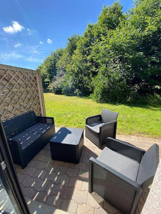 Gîte pour 4 personnes, avec terrasse ainsi que vue et jardin dans Golf de l'Odet - 4