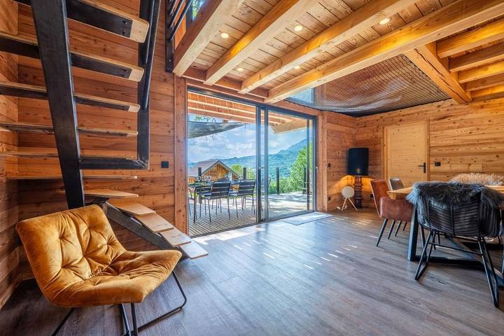 Gîte pour 2 personnes, avec Jacuzzi ainsi que Terrasse et Vue à Saint-Jean-Saint-Nicolas - 4