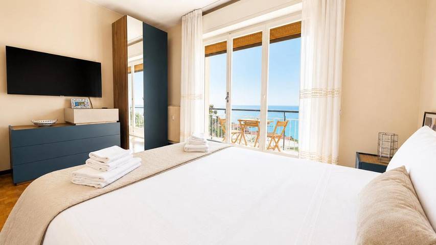 Gîte pour 4 personnes, avec vue et terrasse dans Ospedaletti - 3