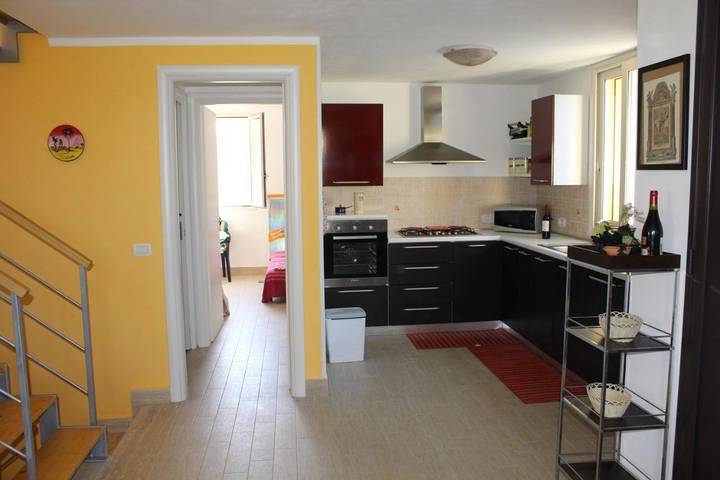 Casa vacanza per 13 persone, con Terrazza e Giardino nonché Panorama a Campofelice di Roccella