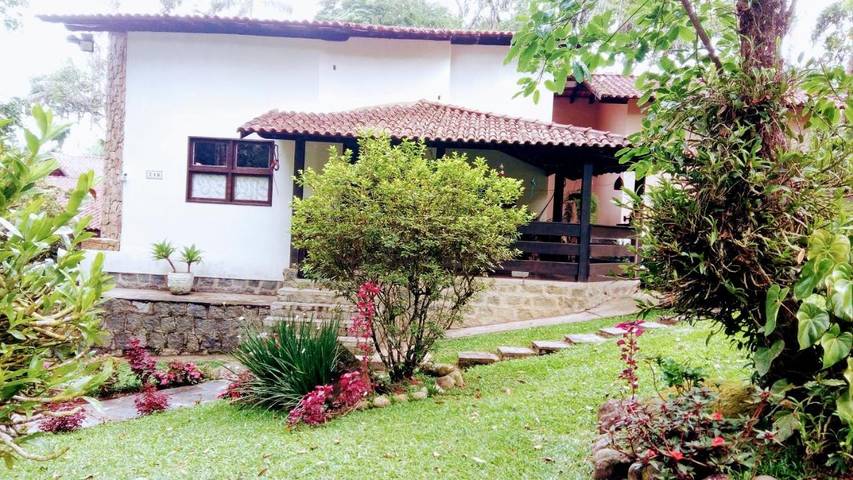 Casas e apartamentos de temporada para 18 pessoas, com vista e jardim, com animais de estimação em Itatiaia