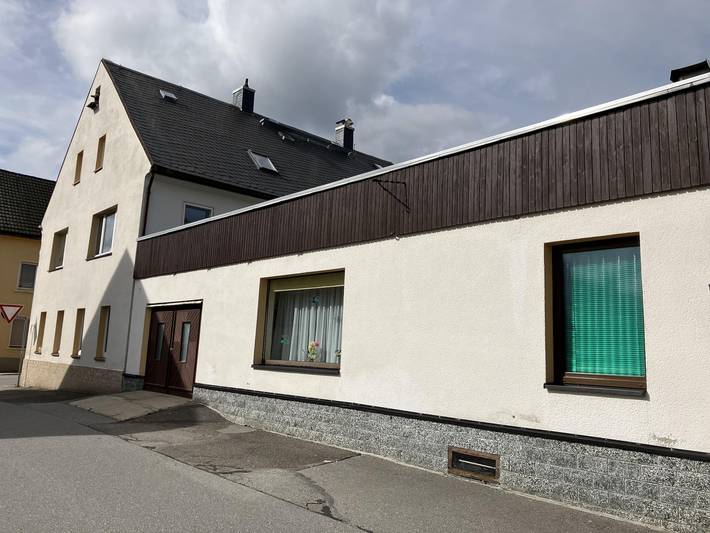 Ferienwohnung für 4 Personen, mit Garten in Geyer