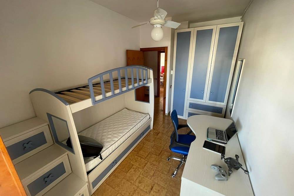 Entire apartment, Beautiful apartment in front of the sea, gallipoli, in the center in Sannicola, Gulf of Taranto