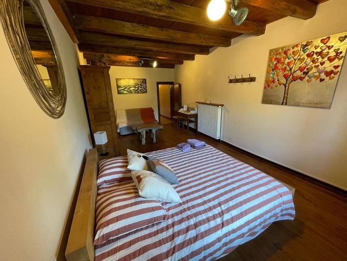 Chambre d’hôte pour 4 personnes, avec vue et jardin sur le Lac d'Annecy - 4