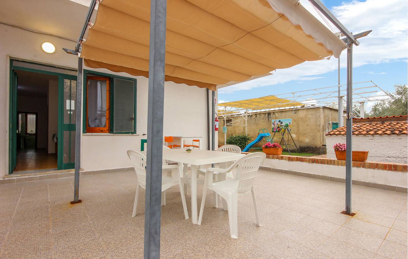 Entire holiday apartment, Beachside Apartment with Parking and WiFi in Casal Velino, Cilento Coast