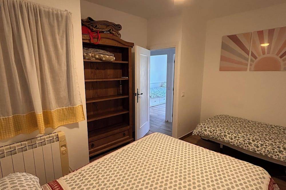 Casita con vistas a la sierra, ideal familias (apta para mascotas). in Sotillo de la Adrada, Provincia de Ávila
