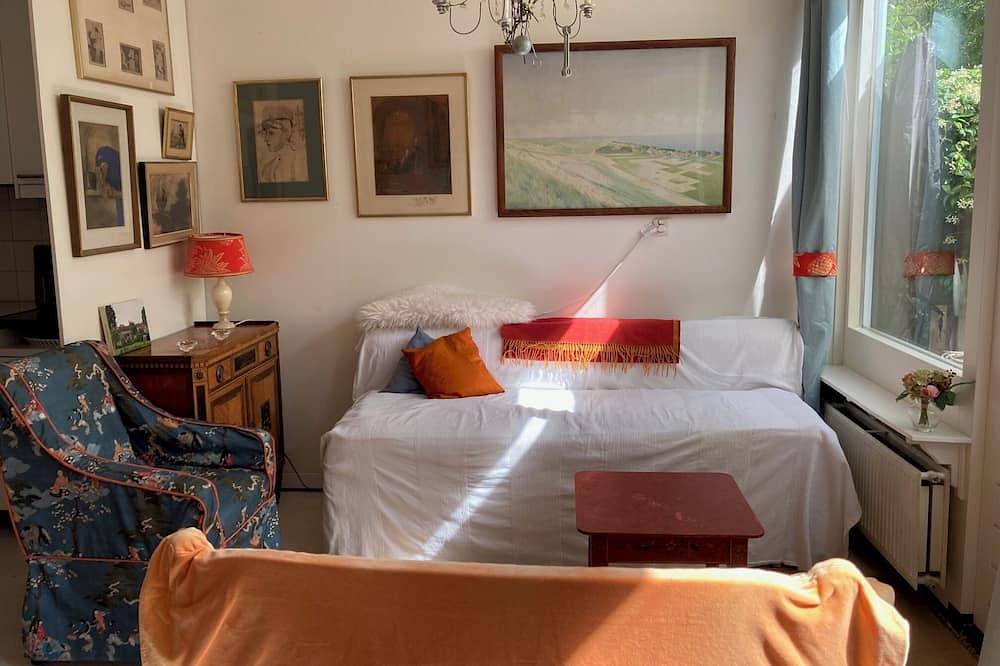 Ganze Wohnung, Lovely spacious apartment 75 sq meter in quiet area in center Amsterdam in Holländische Küste