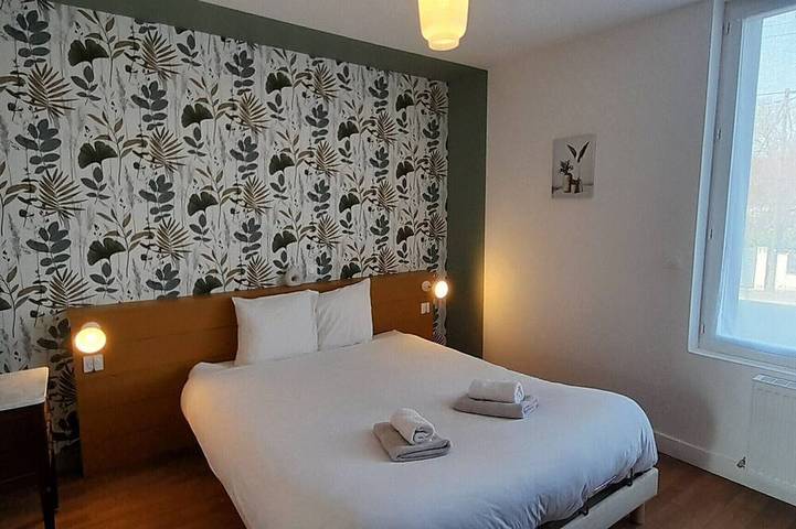 Location de vacances pour 7 personnes, avec Terrasse et Jardin à Levroux