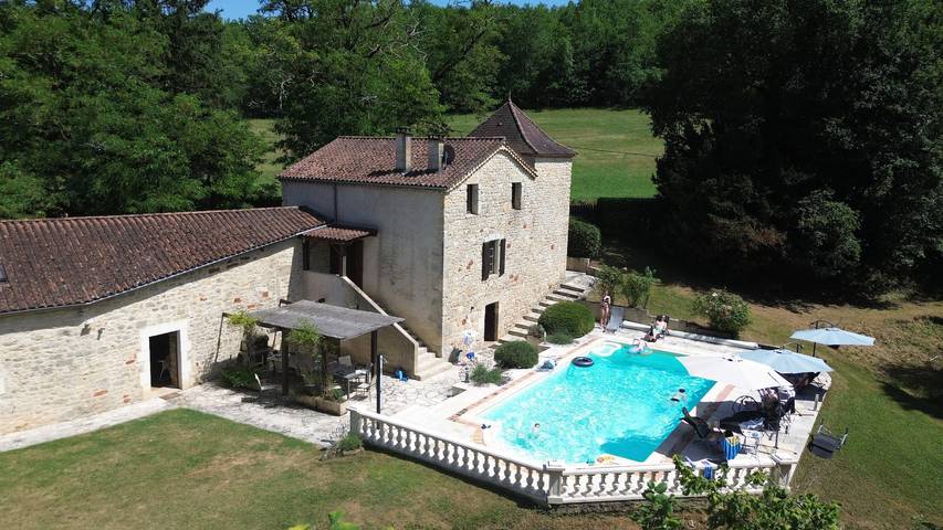 Villa pour 14 personnes, avec terrasse et jardin, animaux acceptés en Midi-Pyrénées - 3