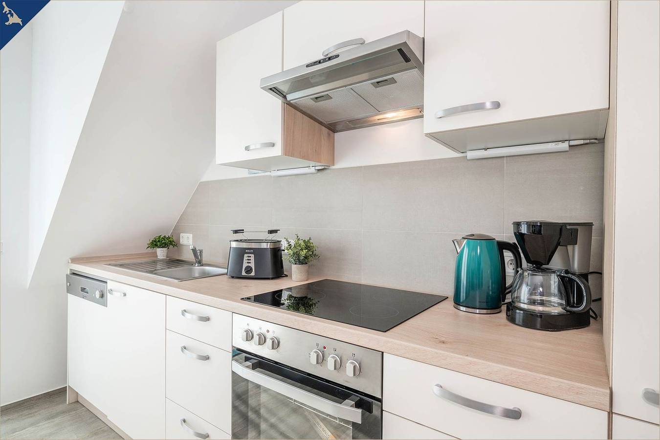 Ganze Wohnung, Charmante Ferienwohnung in Loddin mit Garten, Wlan & Grill – ruhig, strandnah, modern in Loddin, Bernsteinbäder
