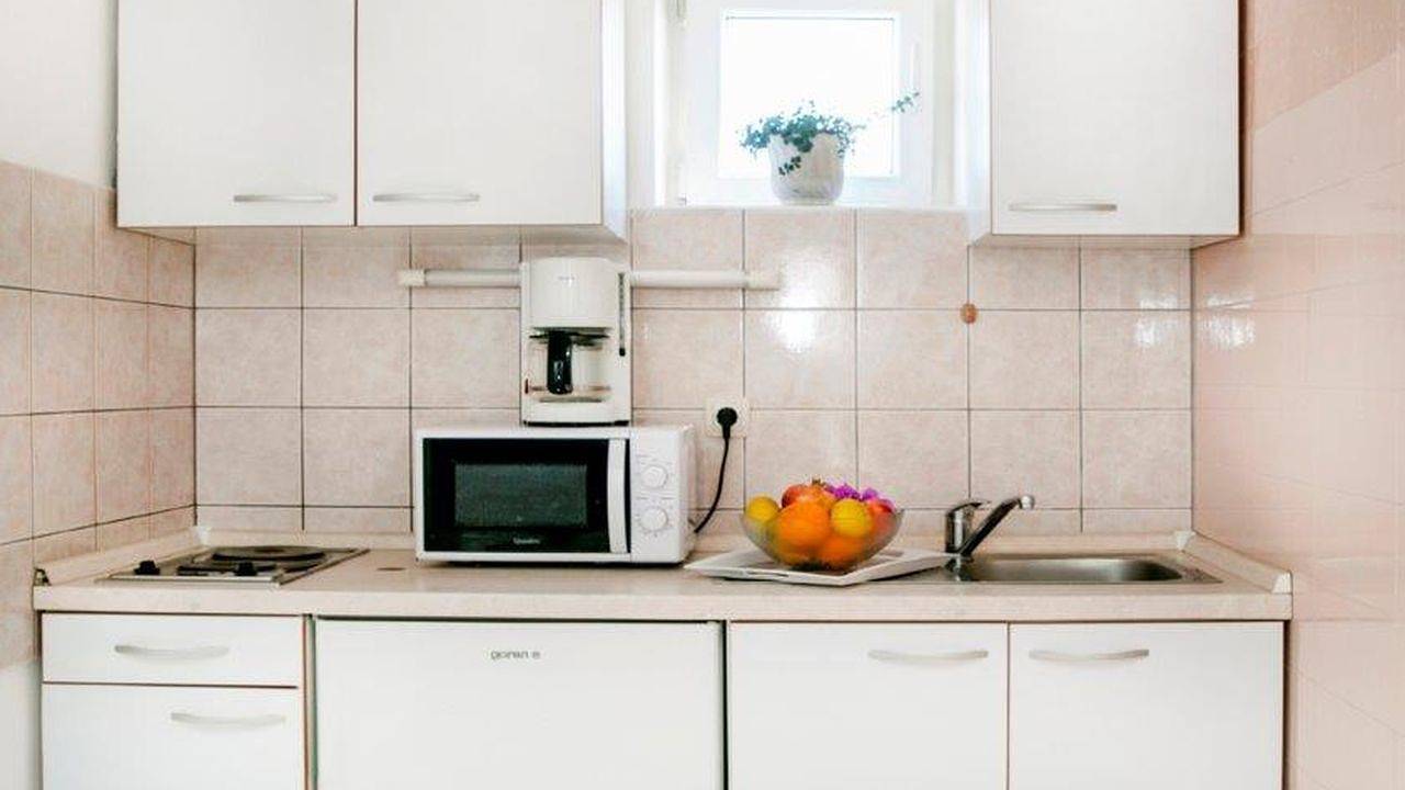 Ganze Ferienwohnung, Ferienwohnung für 4 Personen (38 m²) in Pisak in Pisak, Split-Dalmatien