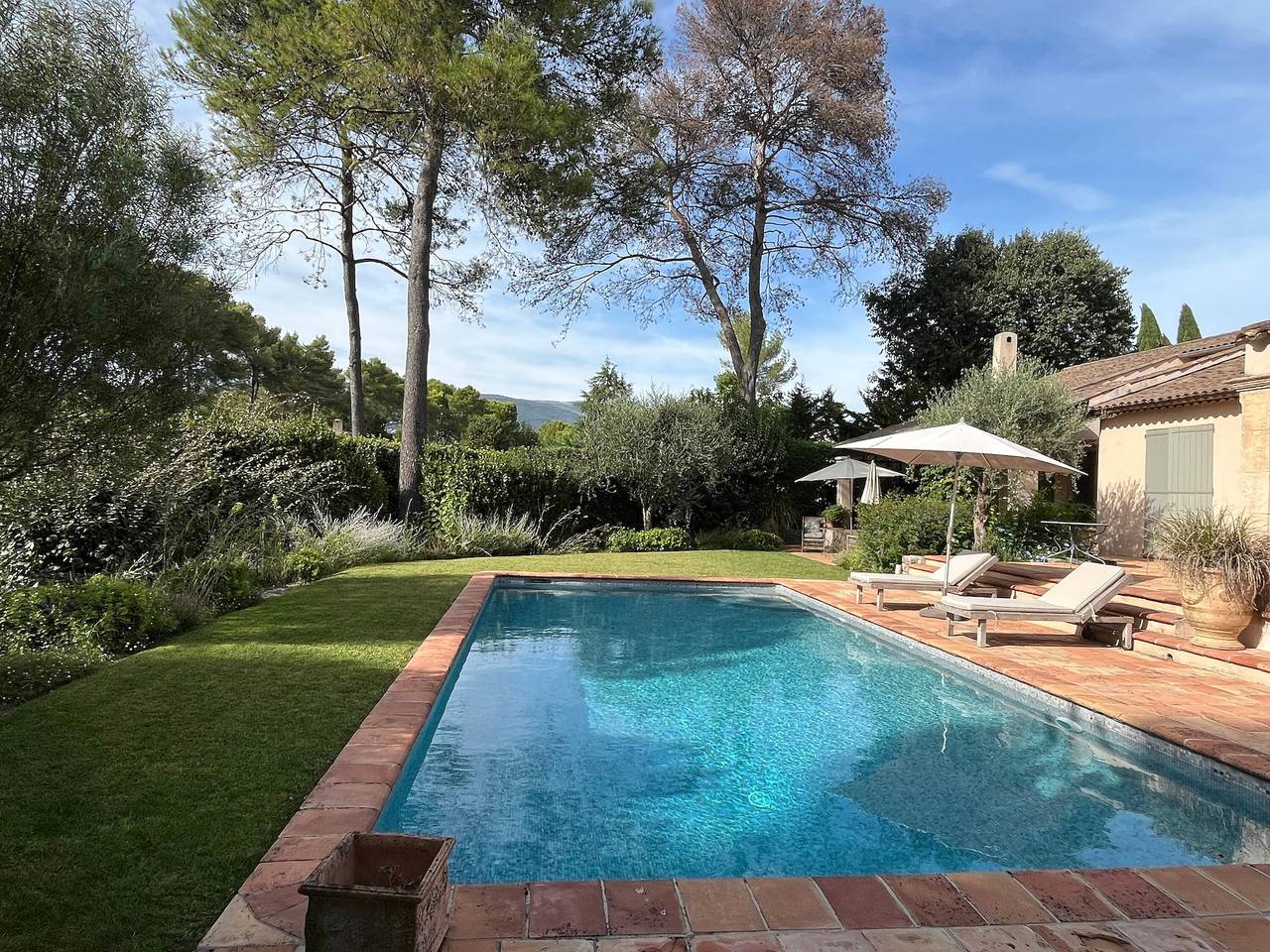 Villa « Les Coteaux » con piscina privada, Wi-Fi y aire acondicionado in Mouans-Sartoux, Region de Cannes