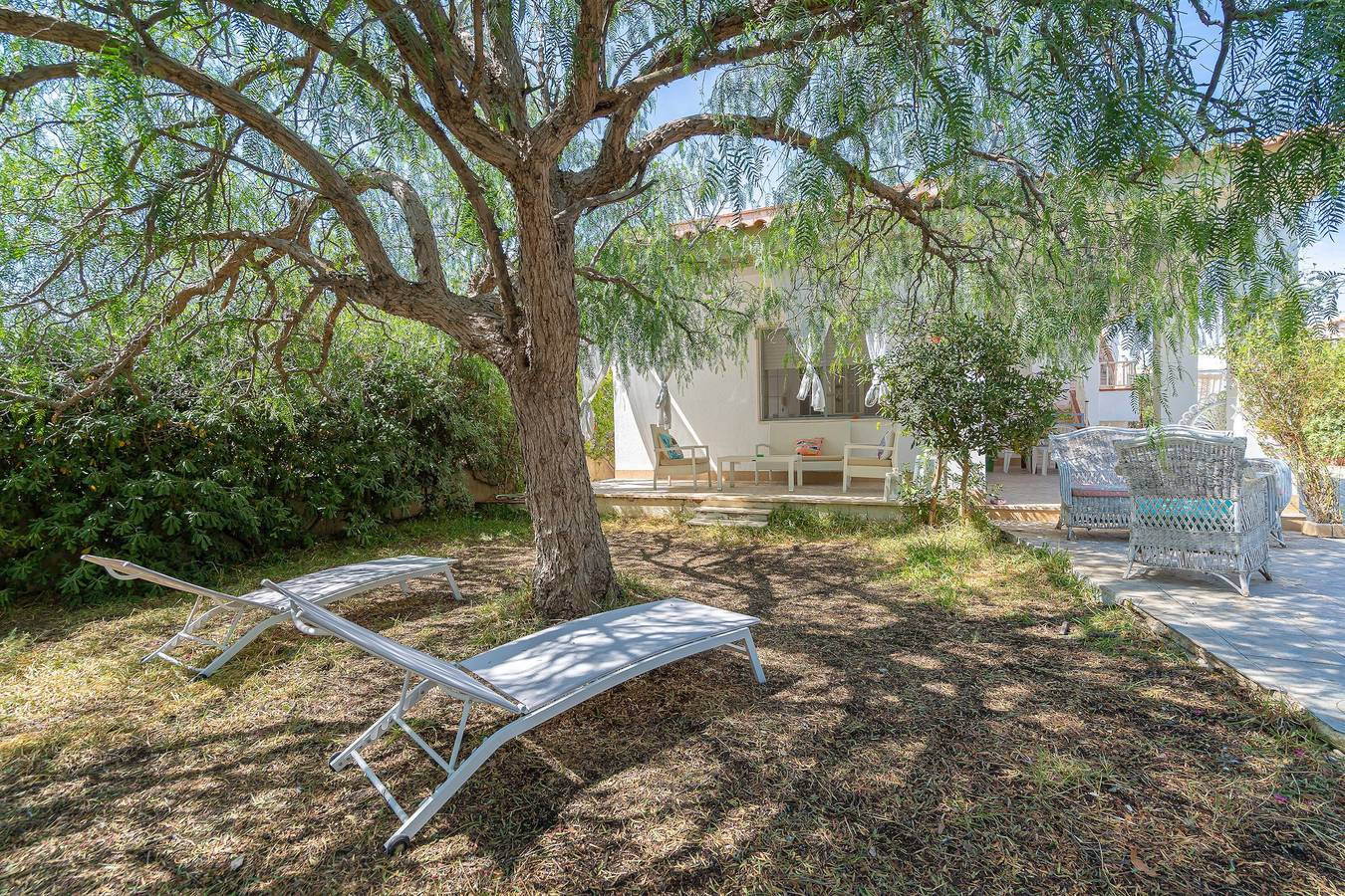 Villa "Amore" mit Privaten Terrassen und Garten in Reitani, Noto und Umgebung