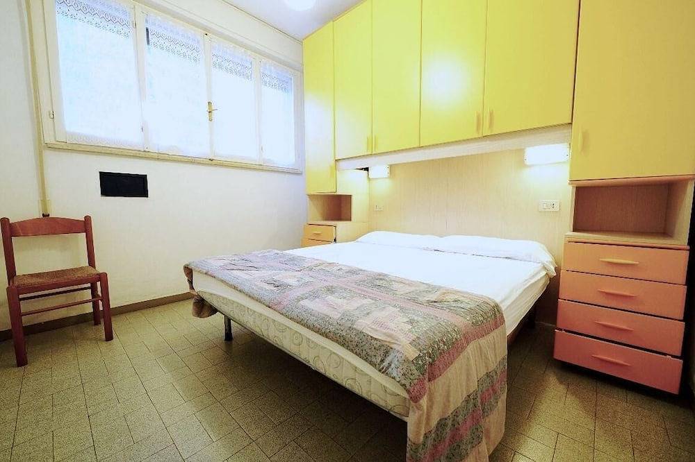 Geheel appartement, Holiday apartment Lido degli Estensi for 1 - 7 persons with 2 bedrooms - Holiday apartment in Lido degli Estensi, Lido di Spina