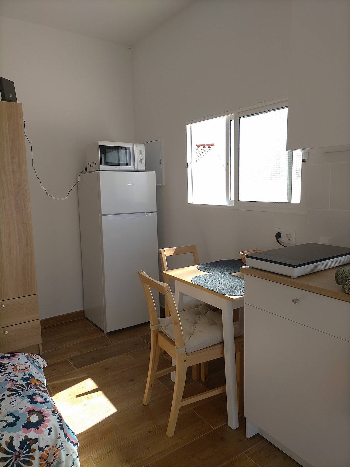 Apartamento entero, Apartamento de vacaciones 'Casa Plaza San Nicolás De Bari' con vistas a la montaña in Sardina, Santa Lucía de Tirajana