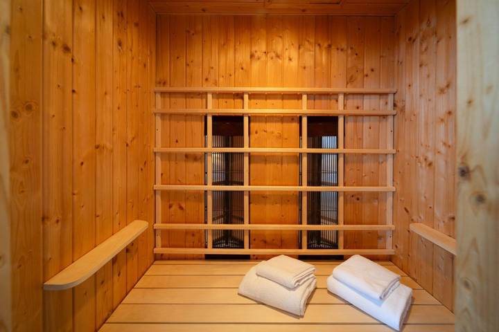 Ganze Wohnung, Lichtdurchflutetes Penthouse mit Sauna und Balkon in Bad Zwischenahn in Zwischenahner Meer, Bad Zwischenahn