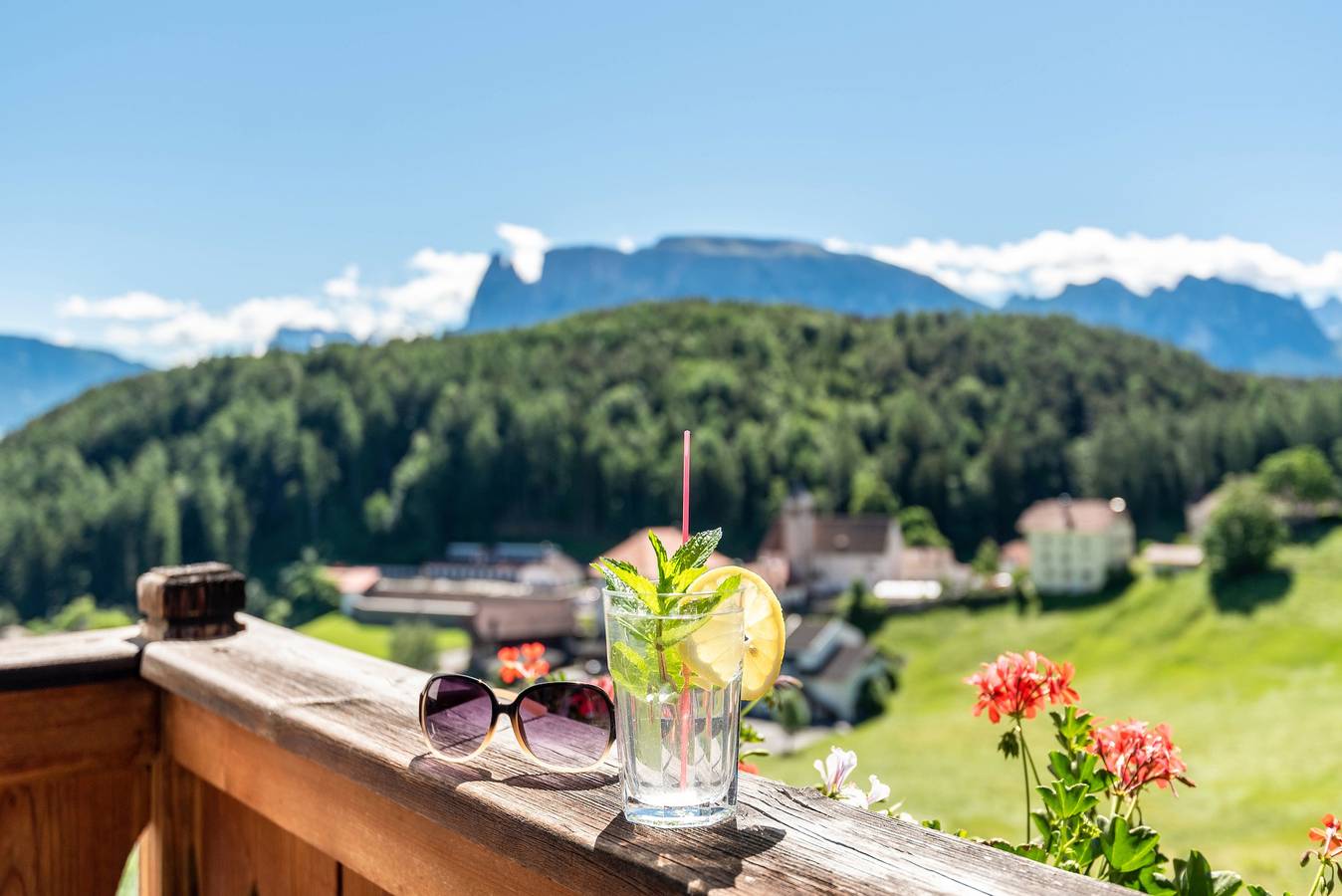 Ganze Wohnung, Ferienwohnung 'Sallrain Hof 2' mit Bergblick & Balkon in Klobenstein, Ritten