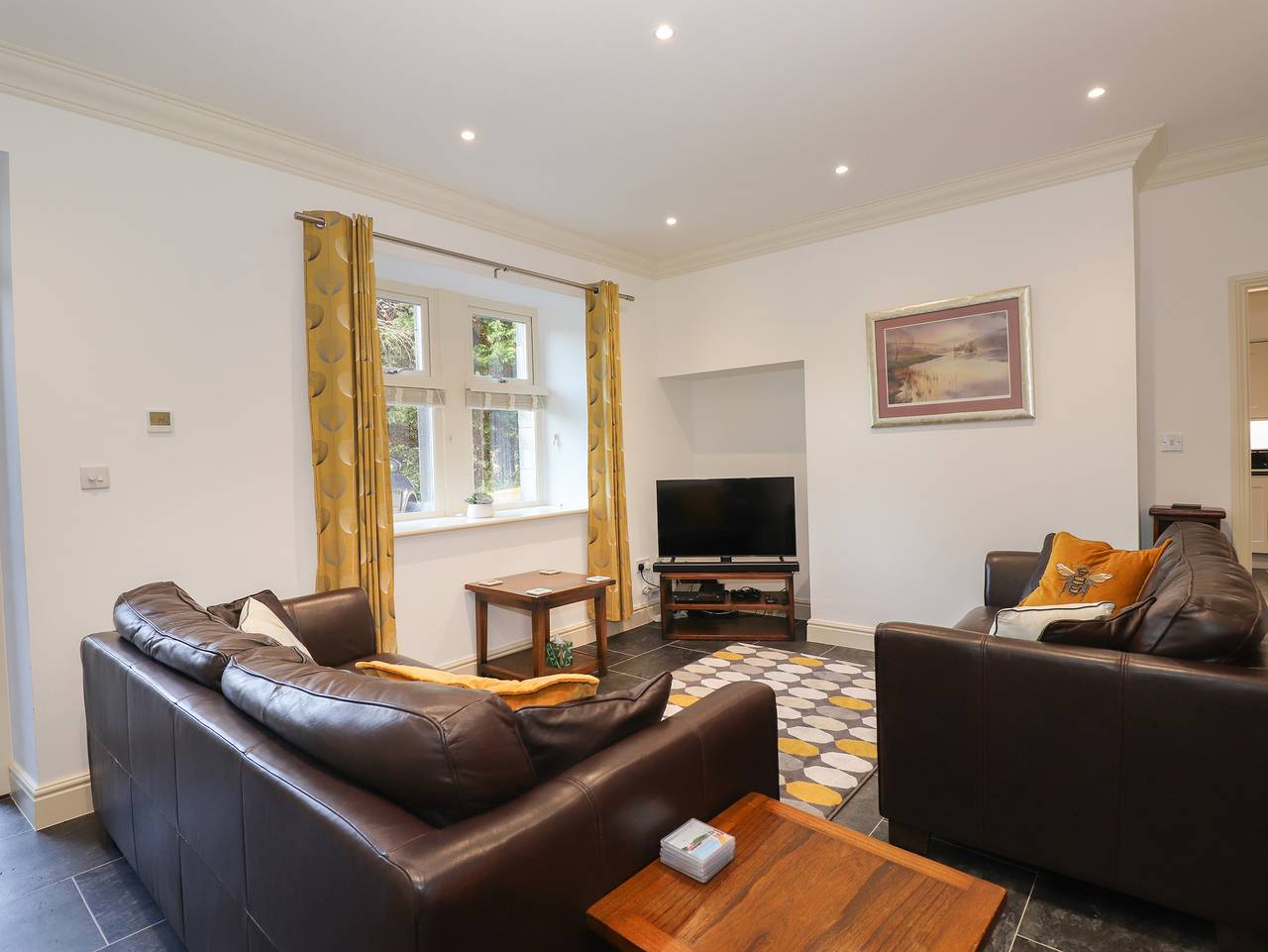 1 The Stables in Grange-over-Sands, Lake District