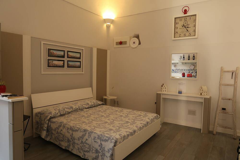 Apartamento entero, La Casetta, Central, Free Parking in Pompeya (Nápoles), Parque nacional del Vesubio