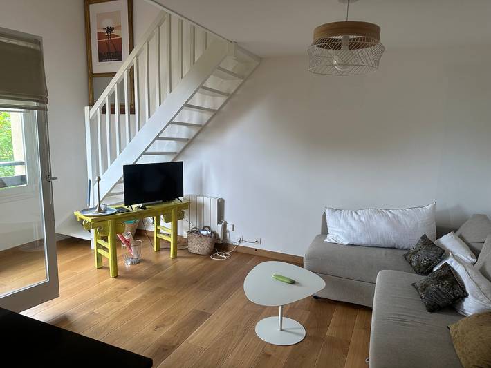 Gîte pour 4 personnes, avec terrasse dans Plage Chambre d'Amour - 2