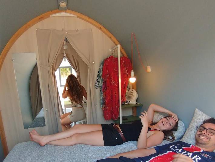 Camping La Castillonderie - Einzigartig 4 personen - Ungewöhnlich - Coco Sweet 2 Zimmer - ohne Sanitäranlagen -. in Thonac, Périgord Noir