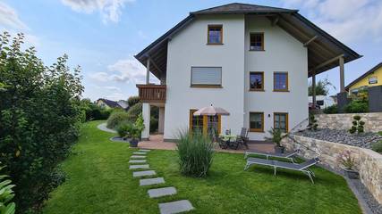 Ferienwohnung für 4 Personen, mit Terrasse in Monzelfeld